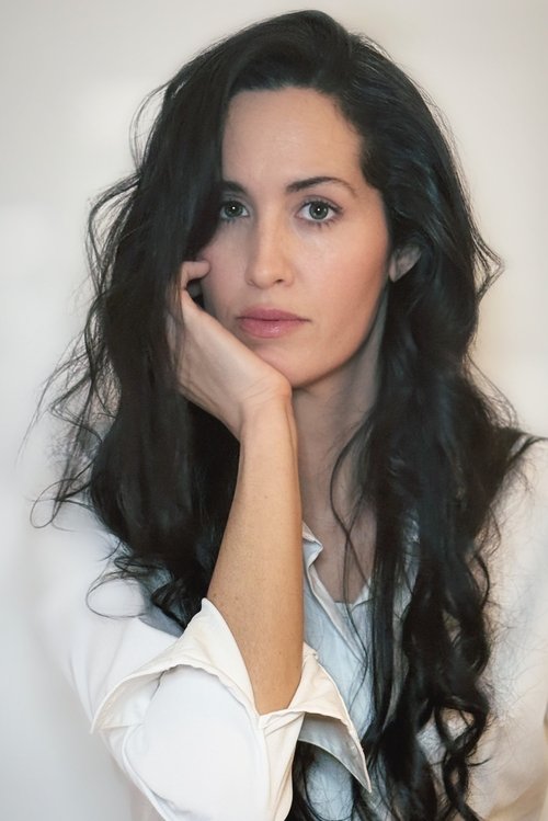 Victoria Cabral as Cafe Patron