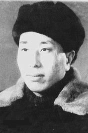 Ru Liu as bandit battalion commander