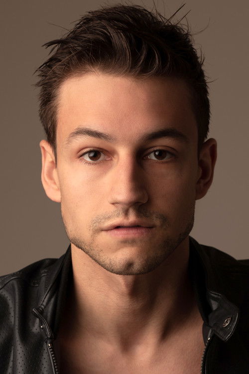 Gabriel Tarantini as Manu