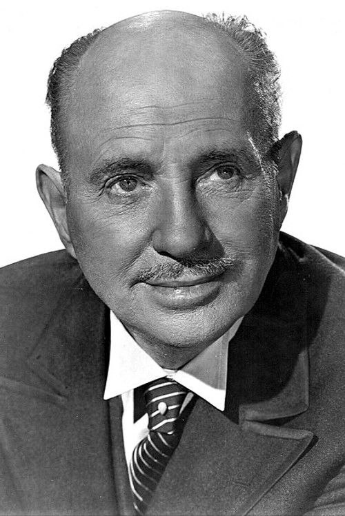 Percy Waram as General Haynesworth