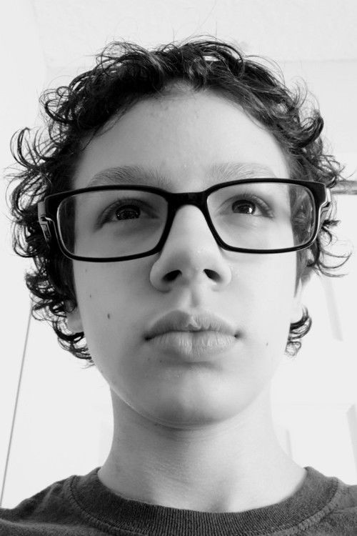 Jaylen Rosario as Neighbor