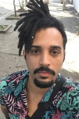 Cadu Barcelos as Self