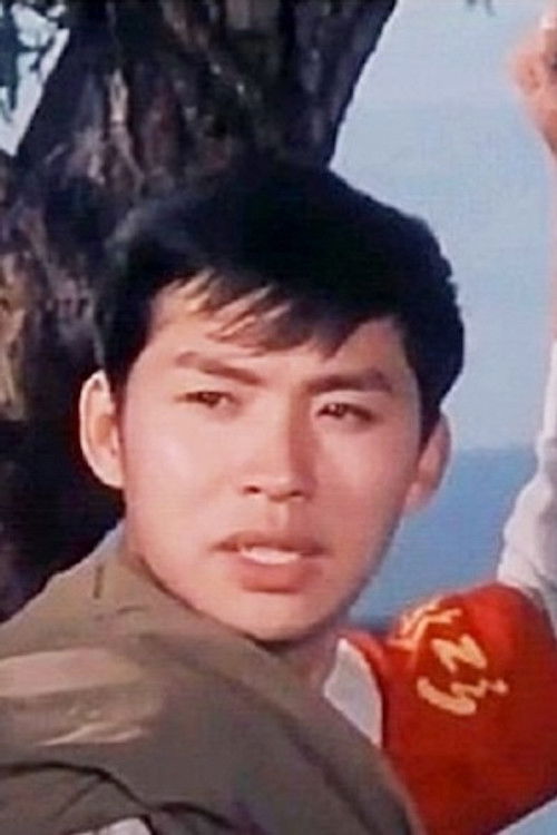 Wang Erli as 李红钢