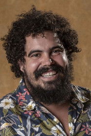 Giordano Castro as Guto