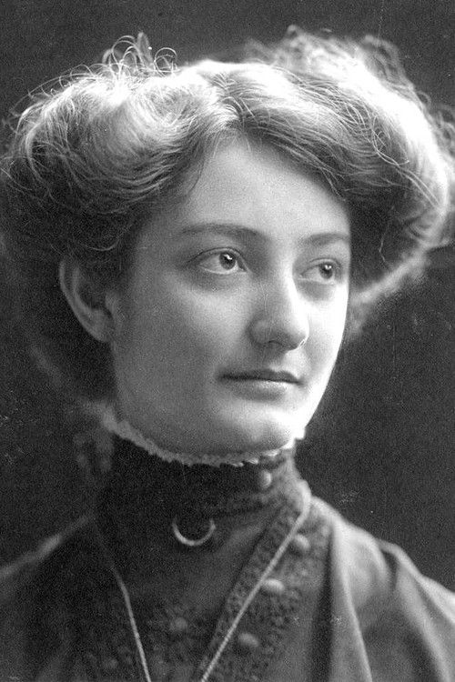 Roberta Wilson as Edith Danfield