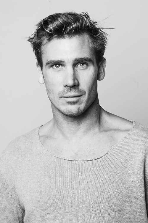 Moritz Ross as Georg Reitzenstein