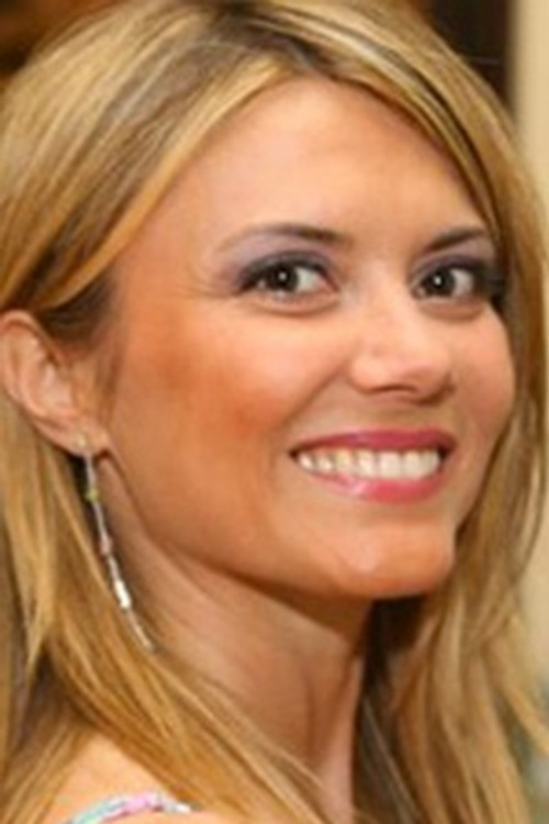 Silvia Squizzato as Claudia