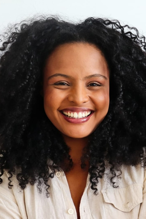 Jhéssy Oliveira as Glória