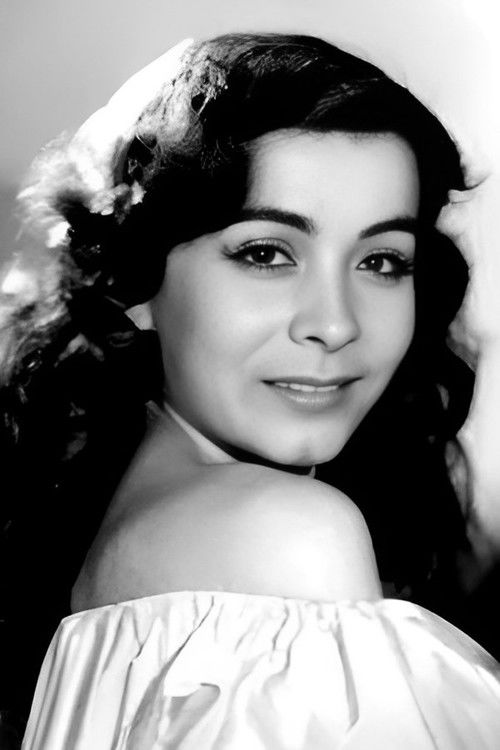 Leticia Palma as Leticia