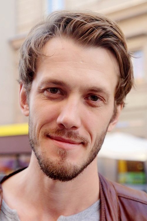 Igor Teplov as Chief