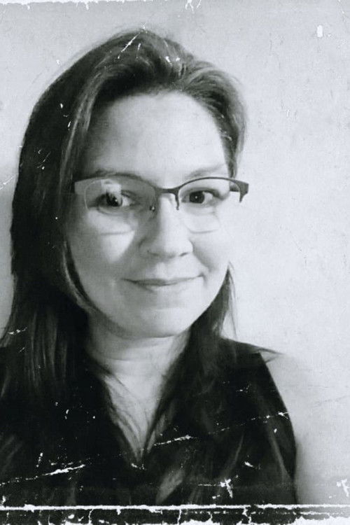 Mélanie Grenier as Gamer