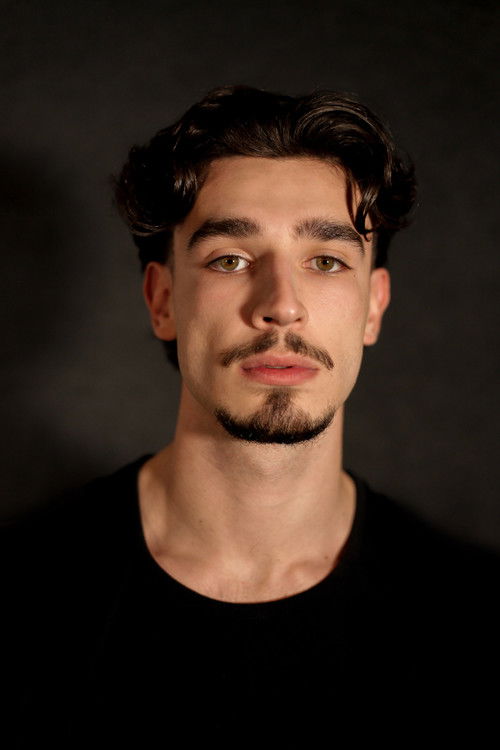 Gonçalo Ícaro as Samuel