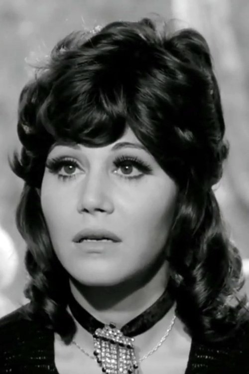 Niki Tsigalou as Kiki Petachtidou