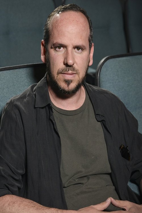 Francisco Pérez Laguna as Alfredo