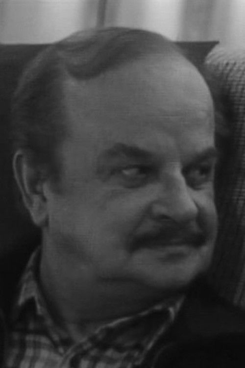 Aarne Kalervo Tynys as Passenger