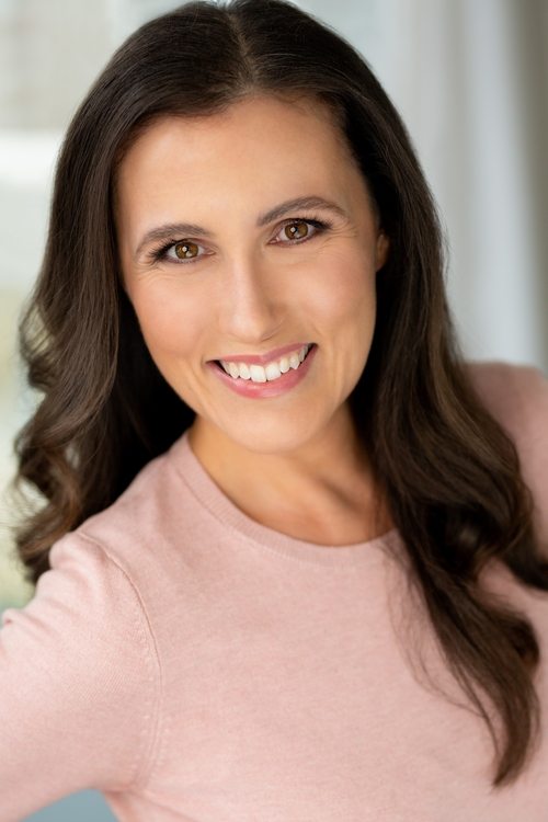 Cassandra Cavalli as Winnie Hamel