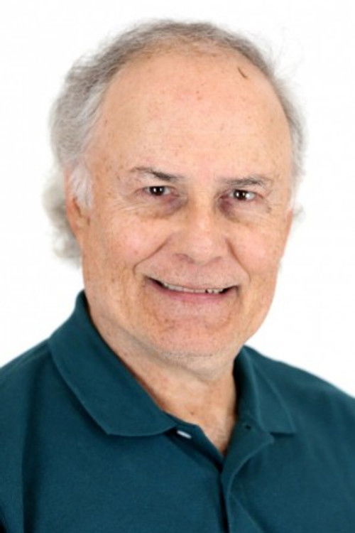 João Bourbonnais as Roberto