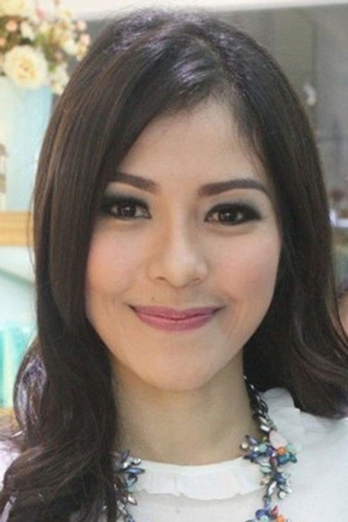 Metha Yunatria as Cathy