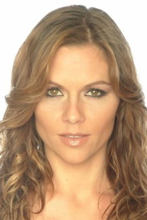 Arroyn Lloyd as Mary