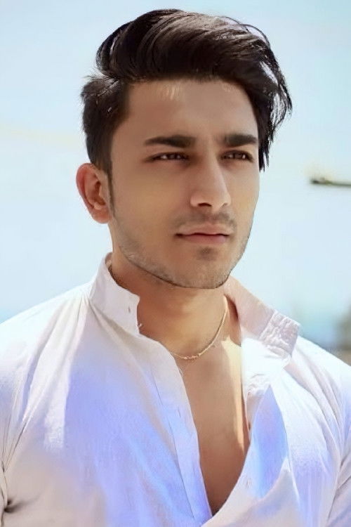 Vihaan Goyal as Aniket Majumdar