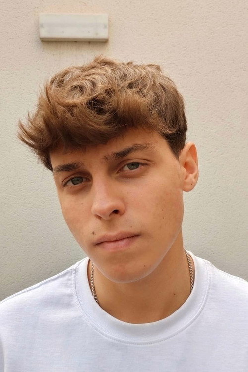 Roberto Anselmo as Man