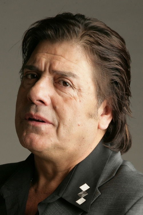 Zalo Reyes as Self - Chilean singer