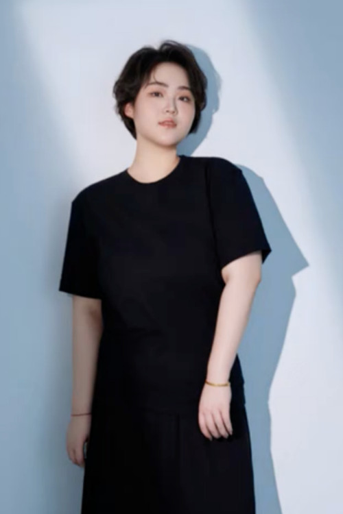 静宸 as 祈灵 (voice)