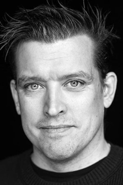 Andreas Gauffin as Fight Club Spectator