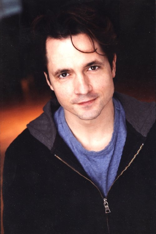 Reese Madigan as Drew Carson