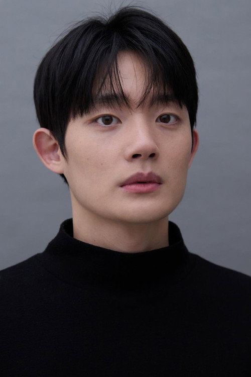 Lee Myung-joon as Eun-seok