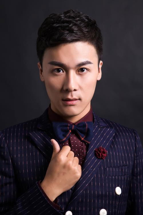 Ding He as Liu Baizhan