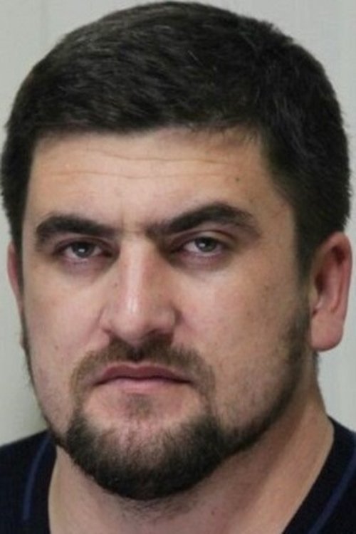 Beslan Terekbaev as Azamat