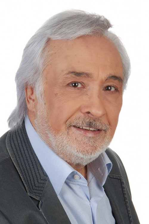 Müjdat Gezen as Orhan