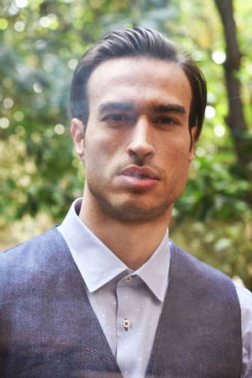 Konstantinos Magklaras as Stratos