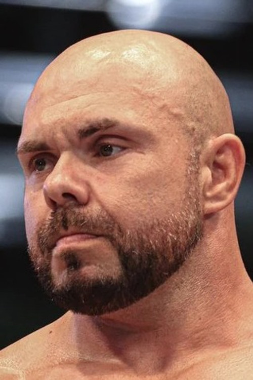 Aaron Frobel as Michael Elgin