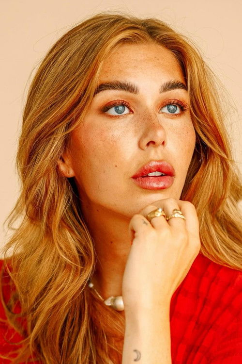 Frida Bolm as Sig selv