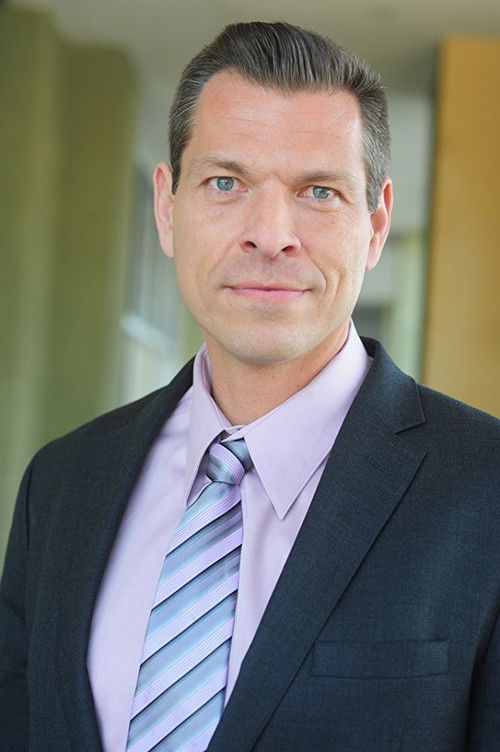 Stan Divranos as Vegas John