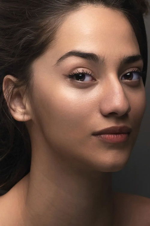 Esmiralda Abdullayeva as Tamara