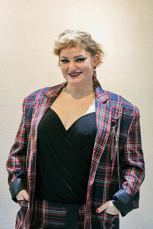 Maria Papadopoulou as Maria