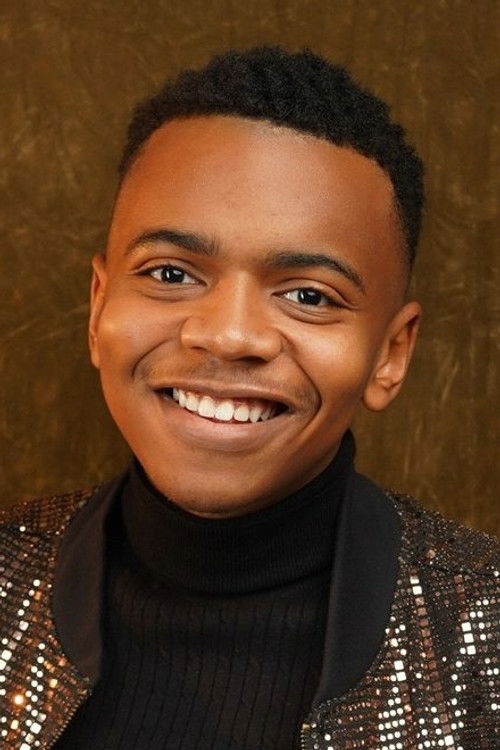 Paballo Koza as Mtho Ndlovu