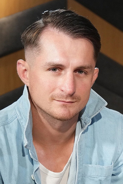 Andrej Kalasnik as Self