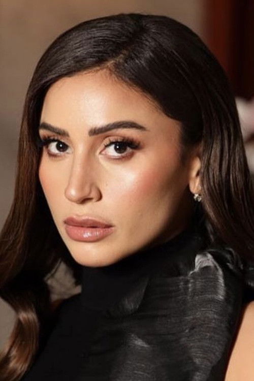 Dina El Sherbiny as Nour