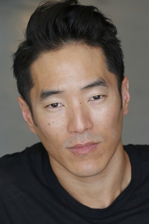 Leonardo Nam as Vincent Omata (voice)