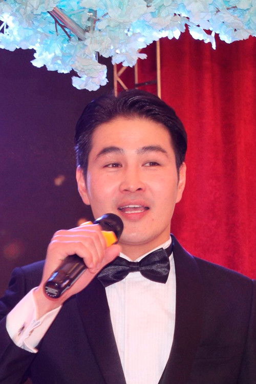 Batzorig Munkhtuul as Manlai