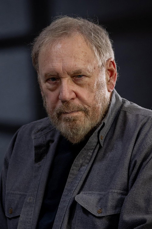Jonathan Sullivan as Grant