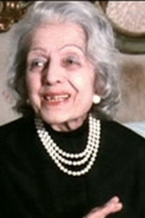 Vera Furlan as La cameriera in teatro