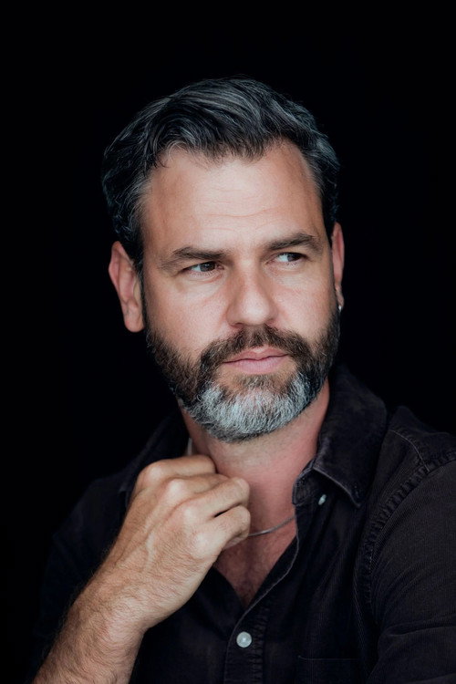 Florens Schmidt as Friend of Beggar Woman