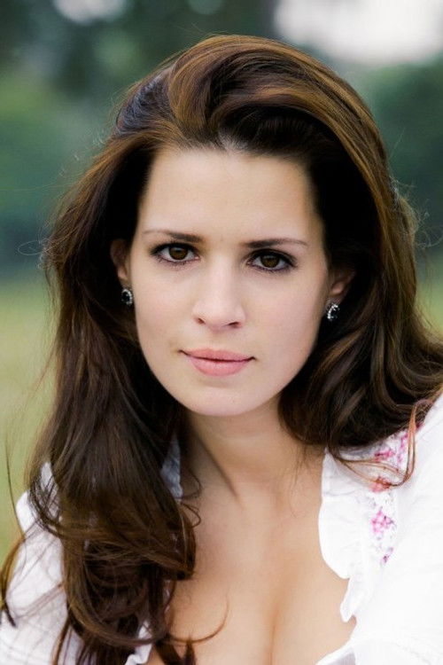 Maria Weidner as Wally