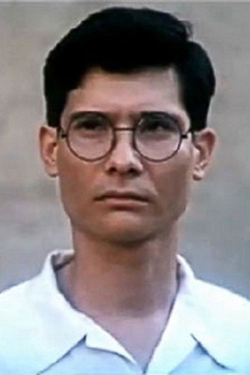 Azim Saidov as Азим - следователь