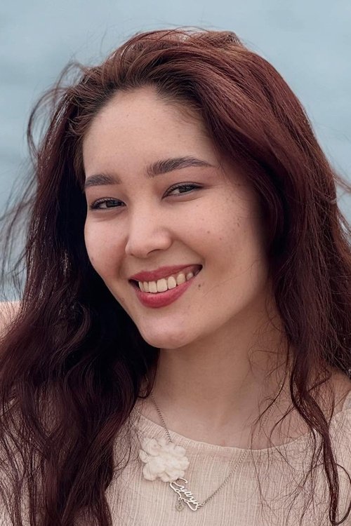 Suiun Orolbekova as Zhyldyz